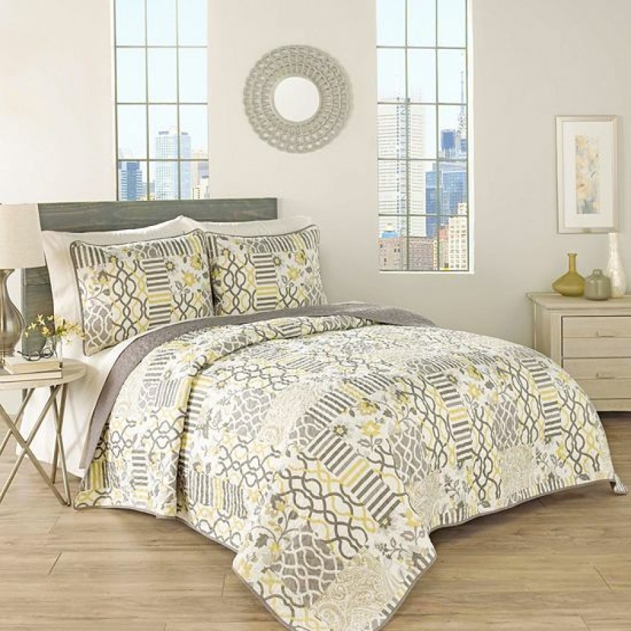 Bed & Bath * | Traditions By Waverly 3-Piece Set In Spring Quilt Set