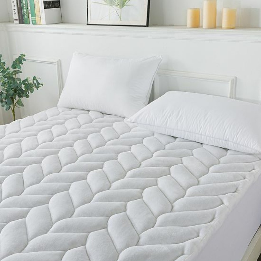 Bed & Bath * | Waverly Micromink Down-Alternative Comforter